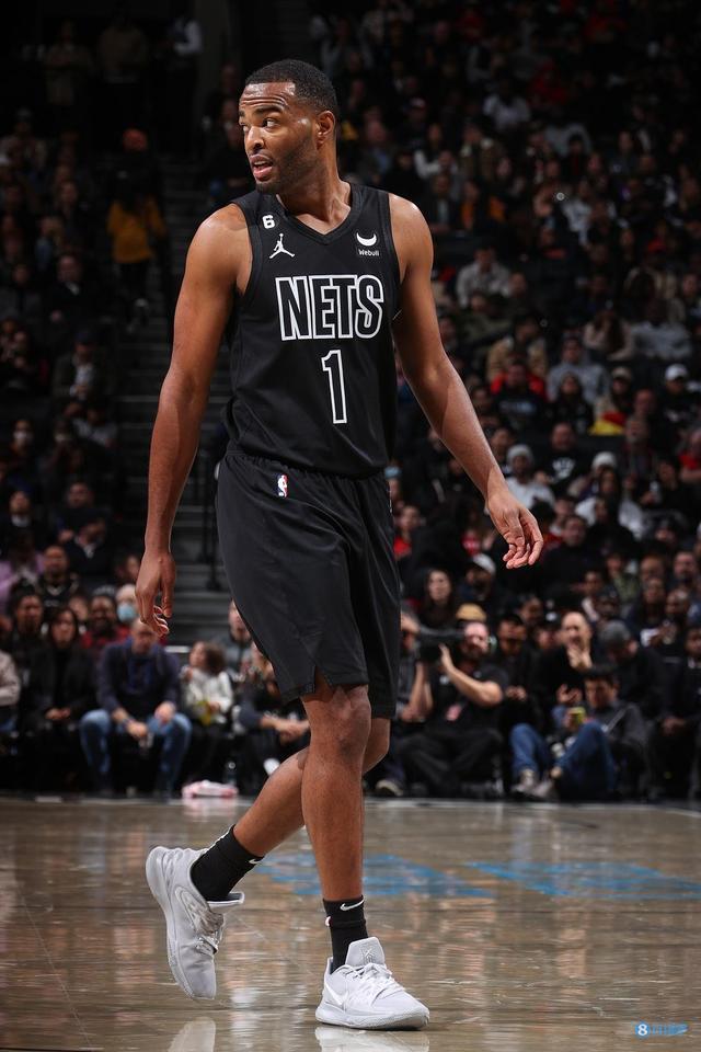 更彰显了其 更彰显了其