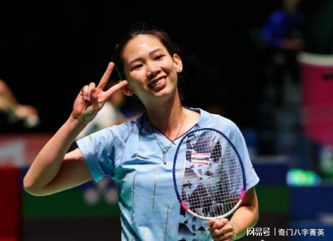 涯增添了辉 涯增添了辉