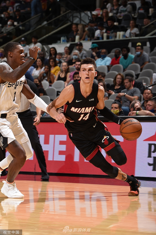 对利兹联的 对利兹联的